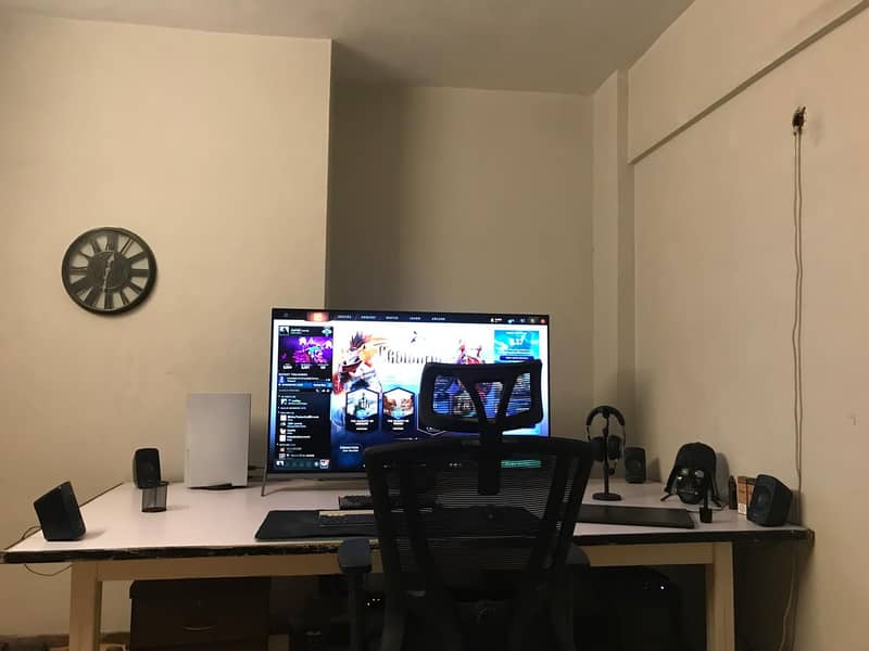 Workstation/Computer Table/Drafting Table 2