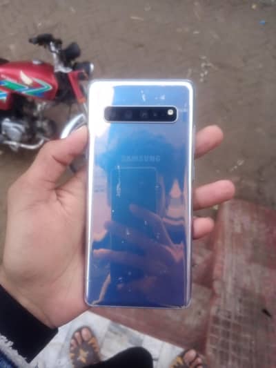 samsung S10 5G 8Gb Ram 256 memory