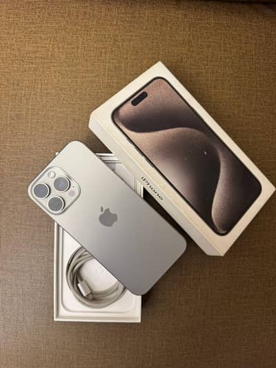 IPHONE 15 PRO MAX HK