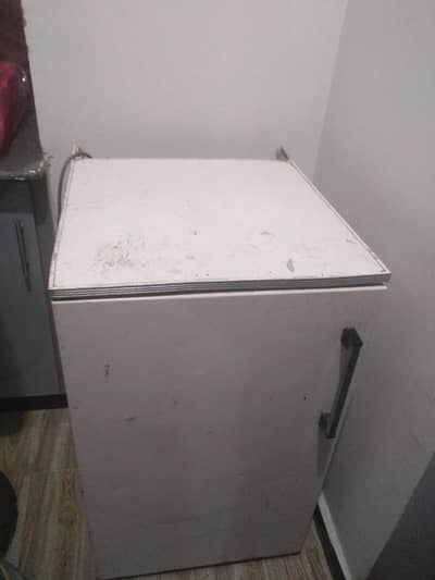 Small Refrigerator