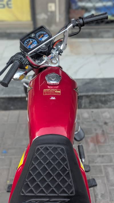 Honda CG 125 2021 Red Color