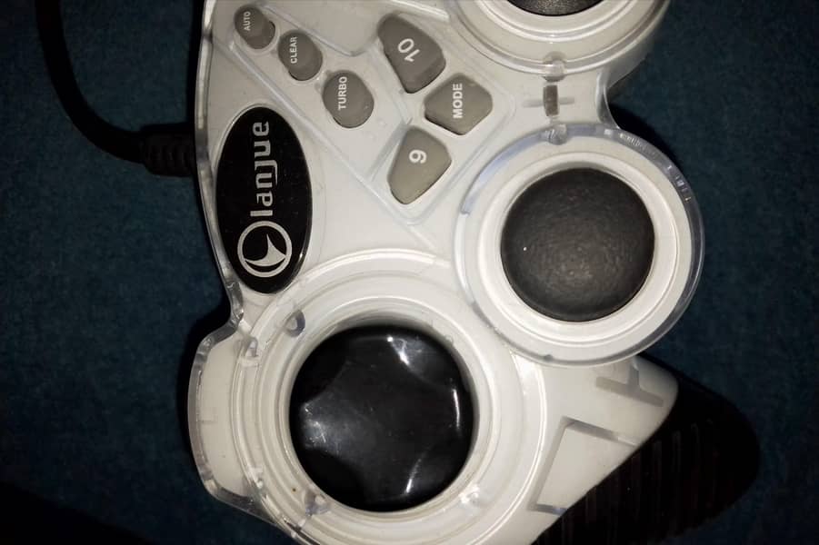 Gaming controller 1