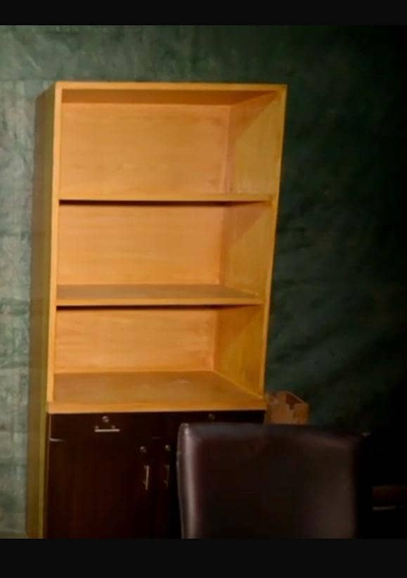 Reception Counters / Execuitve Table / Office Computer Table Etc 13