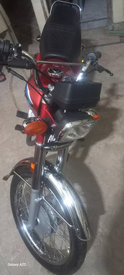 Honda 125 new conditions bike model 2024