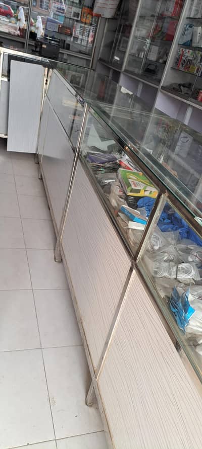 mobile shop ka saman for sale hai location lahore walton