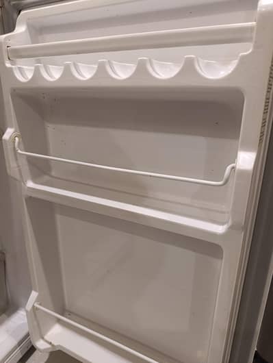 Dawlance mini fridge with ice box