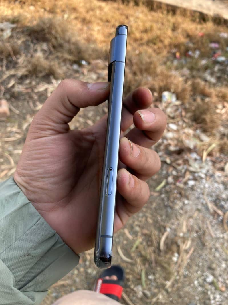 Google pixel 8 pro 3