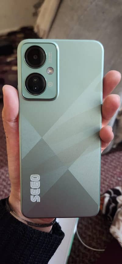 Sego Smart 9 like New box with charger, box also only one month used.