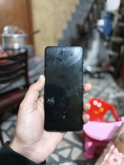 full box and original charger pta approved 6/128