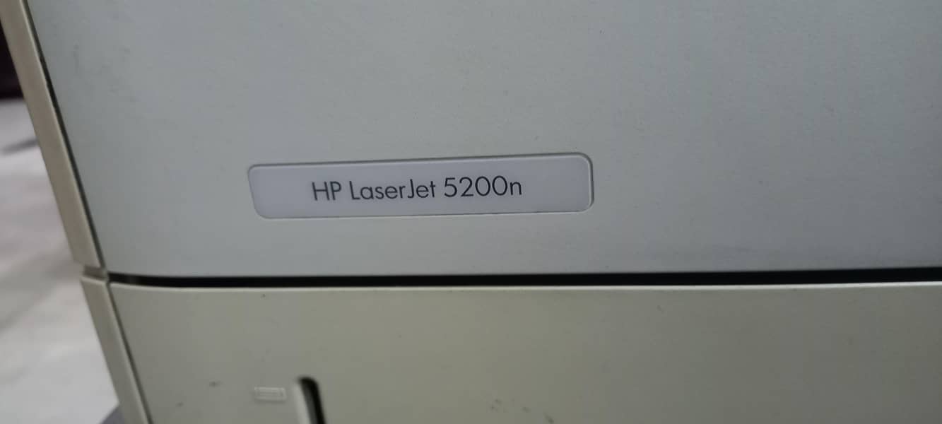 HP 5200 printer (A3 Printer) 0