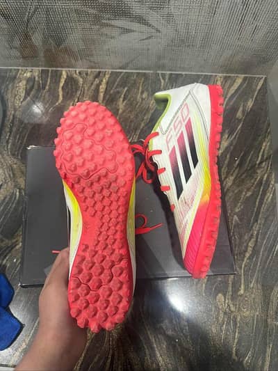 Adidas F50