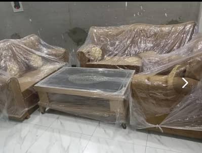 3+2+1 sofa set with centre table