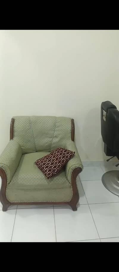 sofa set urgent sell