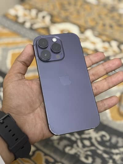 IPhone 14 pro (PTA LLA)