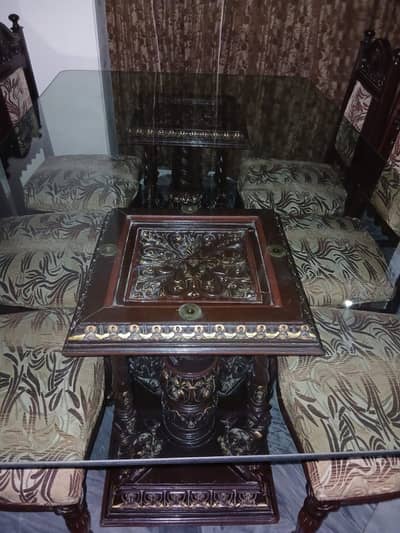 Dining table with 6 chairs