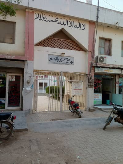 Flat for sale 2 rooms 45 sq yards with solar light