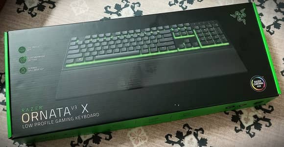 RAZER ORNATA V3 X ERGONOMIC RGB GAMING KEYBOARD WITH HANDREST!