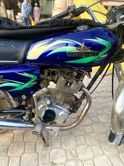 Unique 125 model 2015
