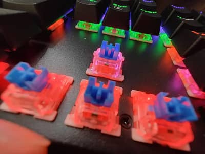 aukey mechanical keyboard gaming keyboard with led lights