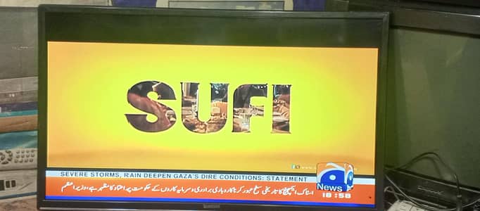 Samsung led 32" with remote back stand