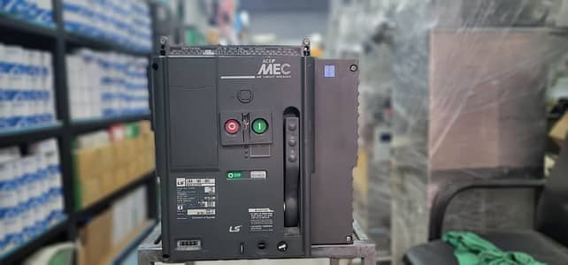 LS Electric Air Circuit Breaker (ACB) 4000A – 4 Pole | Heavy Duty