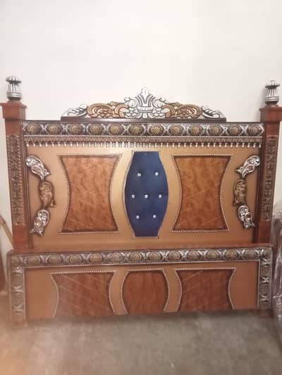 Bed , Shokash and  Dressing Table