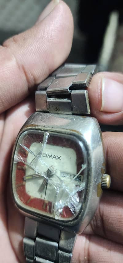 Omax Watch