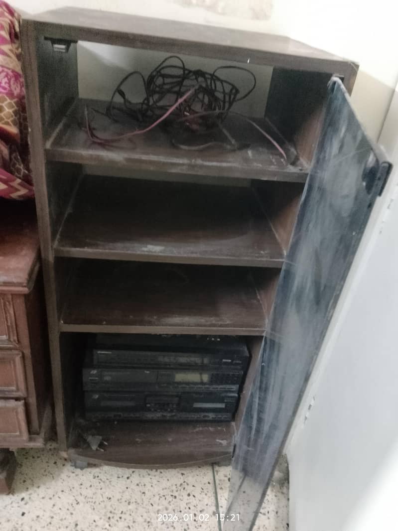 rack for cd player 2