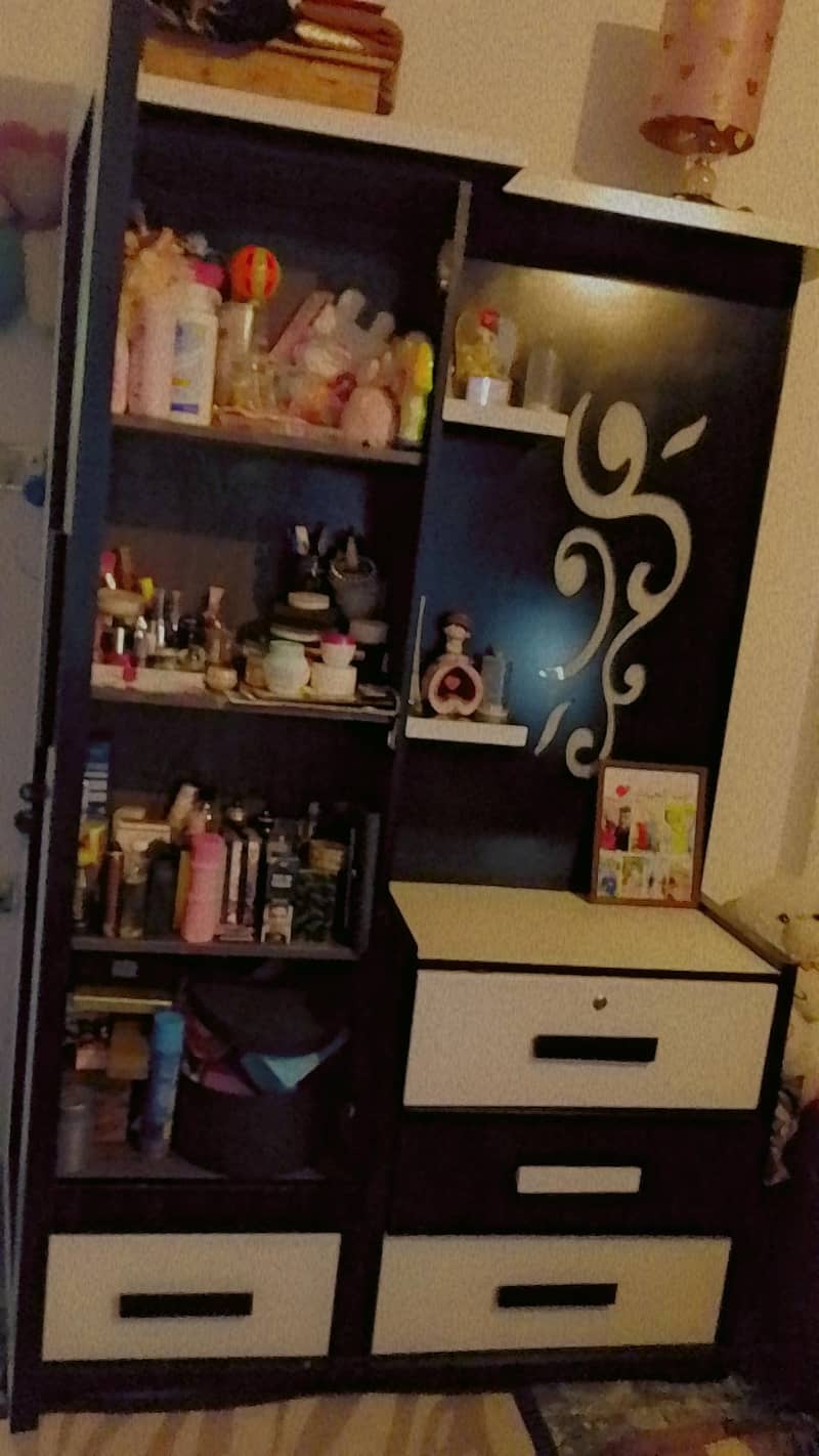 Dressing Table & Bedside Table – Slightly Used 2