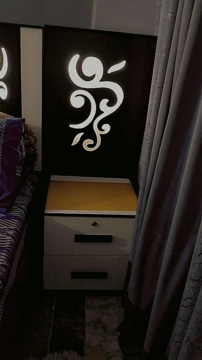 Dressing Table & Bedside Table – Slightly Used 6