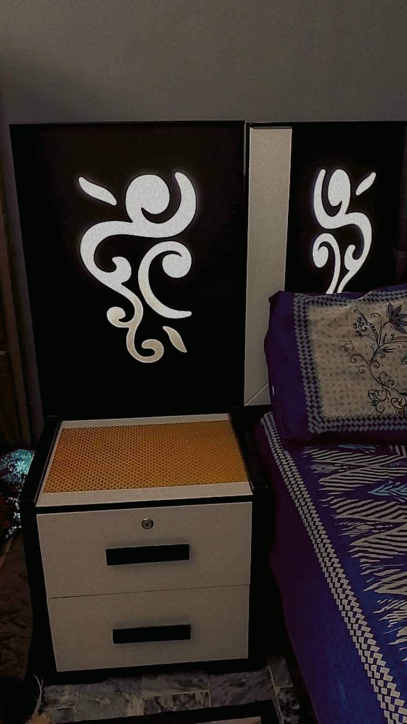 Dressing Table & Bedside Table – Slightly Used 7