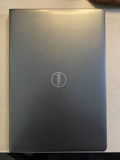 Dell Vestro 15 4GB RAM 128GB STORAGE