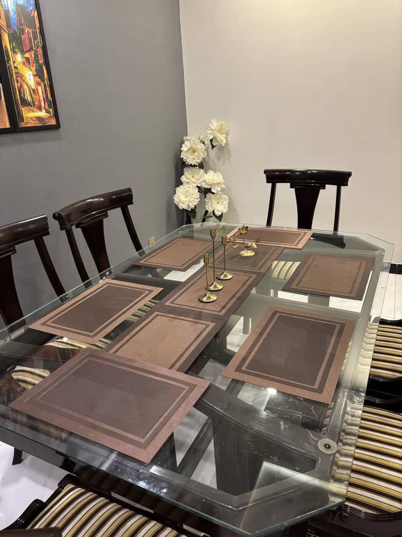 Full size table dining table 1