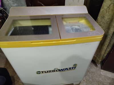 KENWOOD SEMI AUTOMATIC 10KG WASHING MACHINE