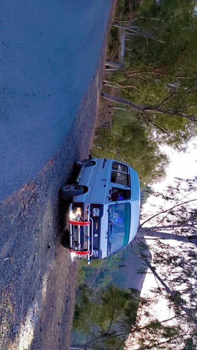 Suzuki Carry Bolan available for Booking and Rent