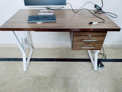 Computer Table with Drawers for Sale
