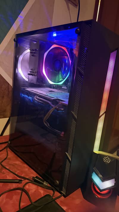 Gaming PC Amd ryzen 5 2600 and 8gb graphics card