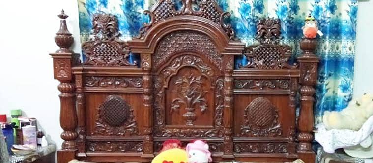 Solid Wood chinyoti  bed set 0