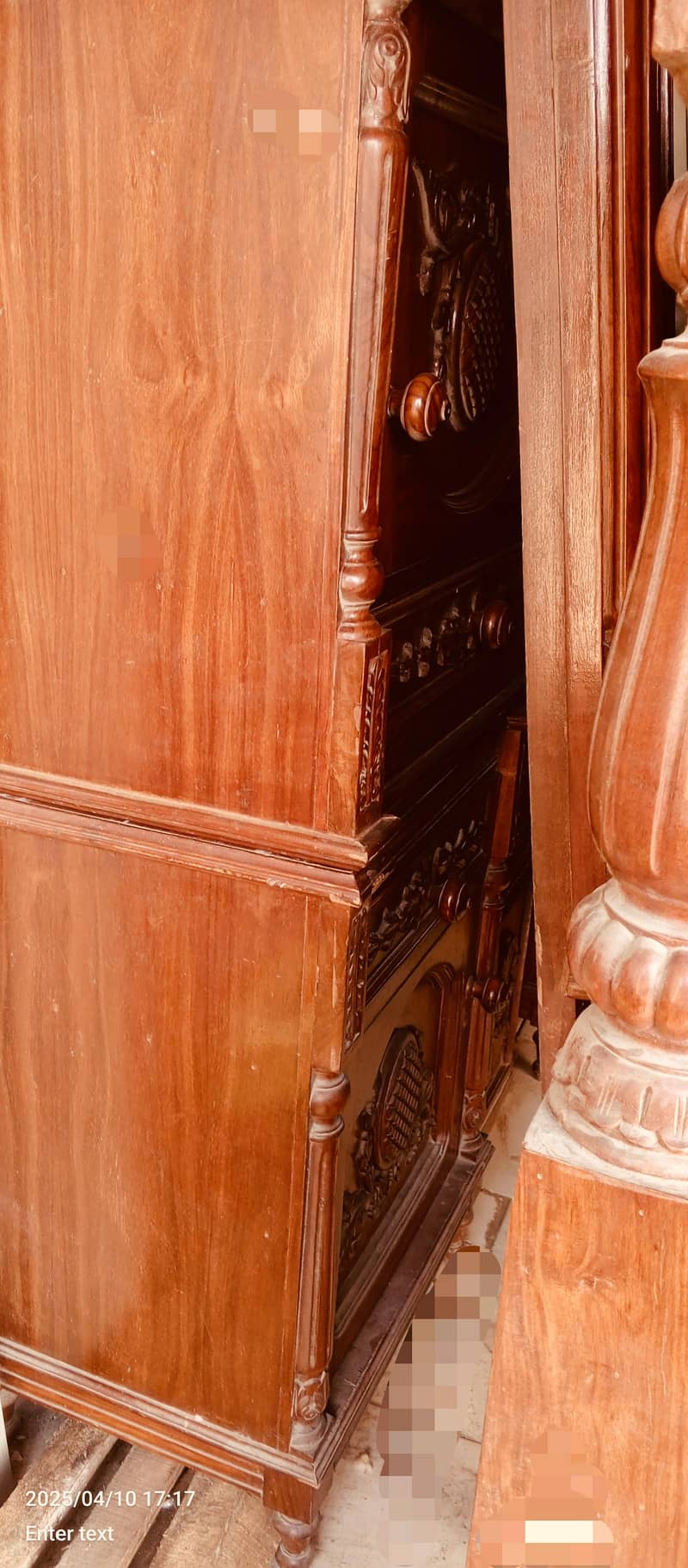 Solid Wood chinyoti  bed set 1