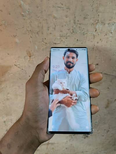 i am selling samung note 10 plus