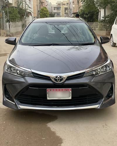 Toyota Corolla Altis x 1.6 model 2022
