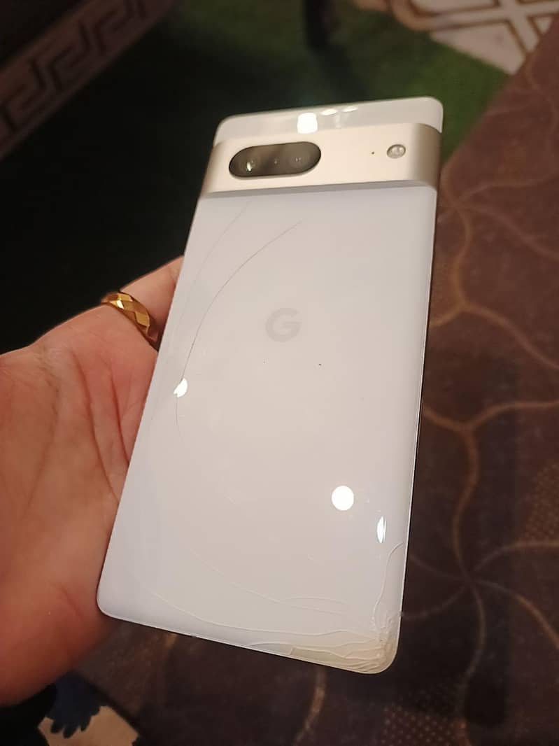 Google Pixel 7 9