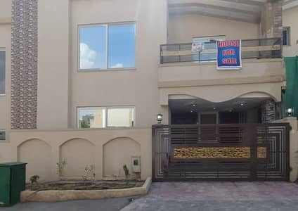 Prime Location 7 Marla House Is Available For Sale In Bahria Town Phase 8 - Safari Valley