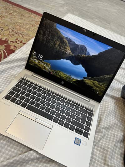 Core i5 8th generation Ram 8Gb rom 256 ssd