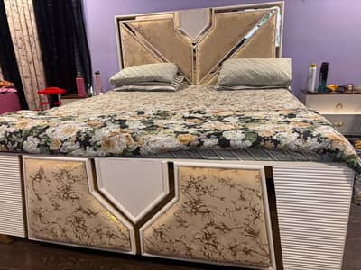 Turkish double bed set few months used