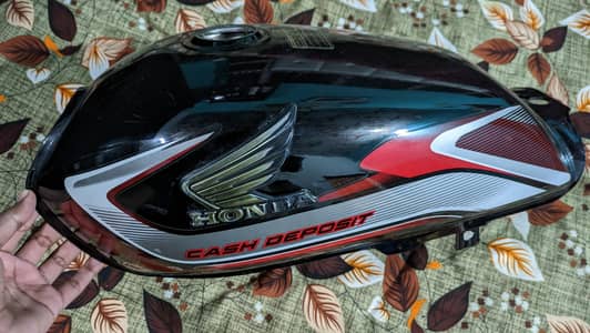 2025 model Honda 70 Tanki tapa