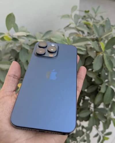 15pro max almost new phone battery health 96%? Waterproof