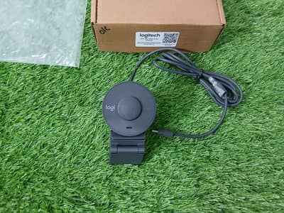 Logitech Webcam (Different Model) Full HD 1080p 4 Business Live Stream