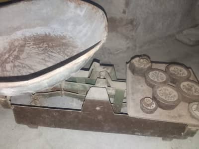 Weight scale / kanda
