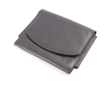 Bmw 135 series leather pouch